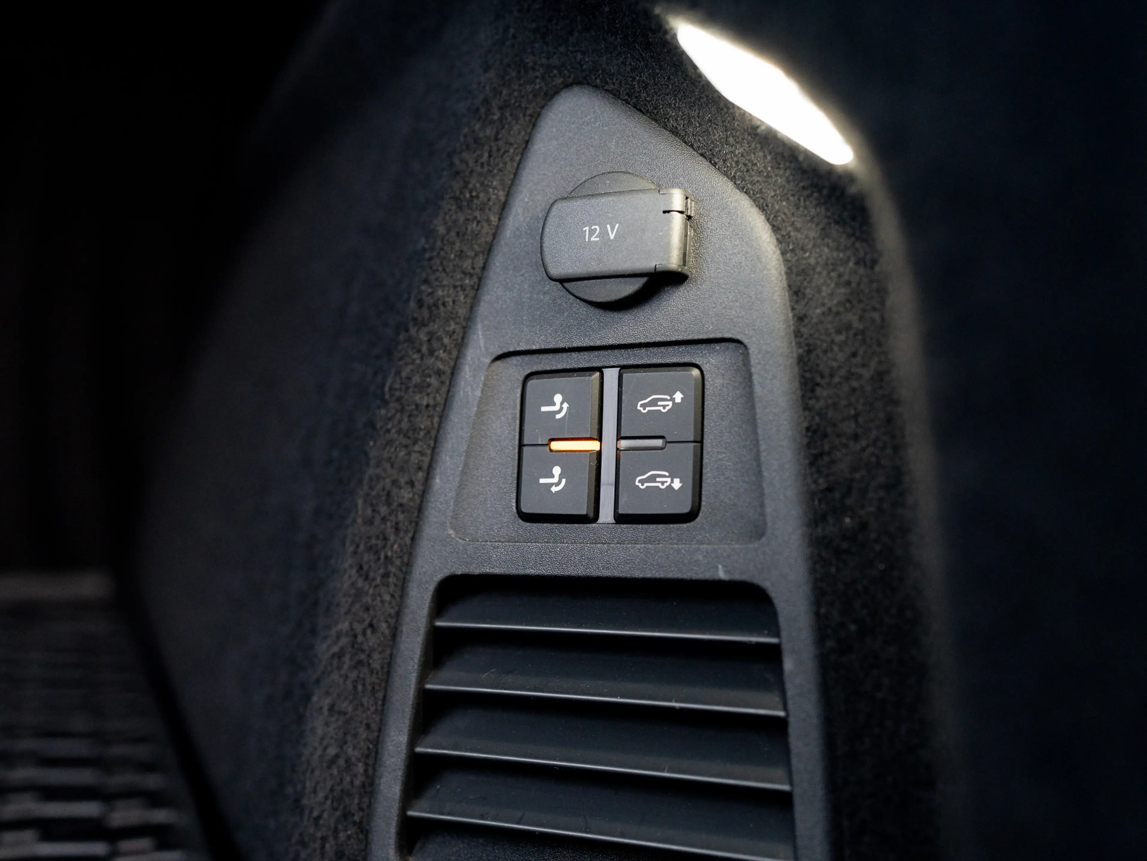 Volkswagen Touareg 3.0 TSi 4MOTION R | Panodak | Stoelkoeling | Trekh — photo 20