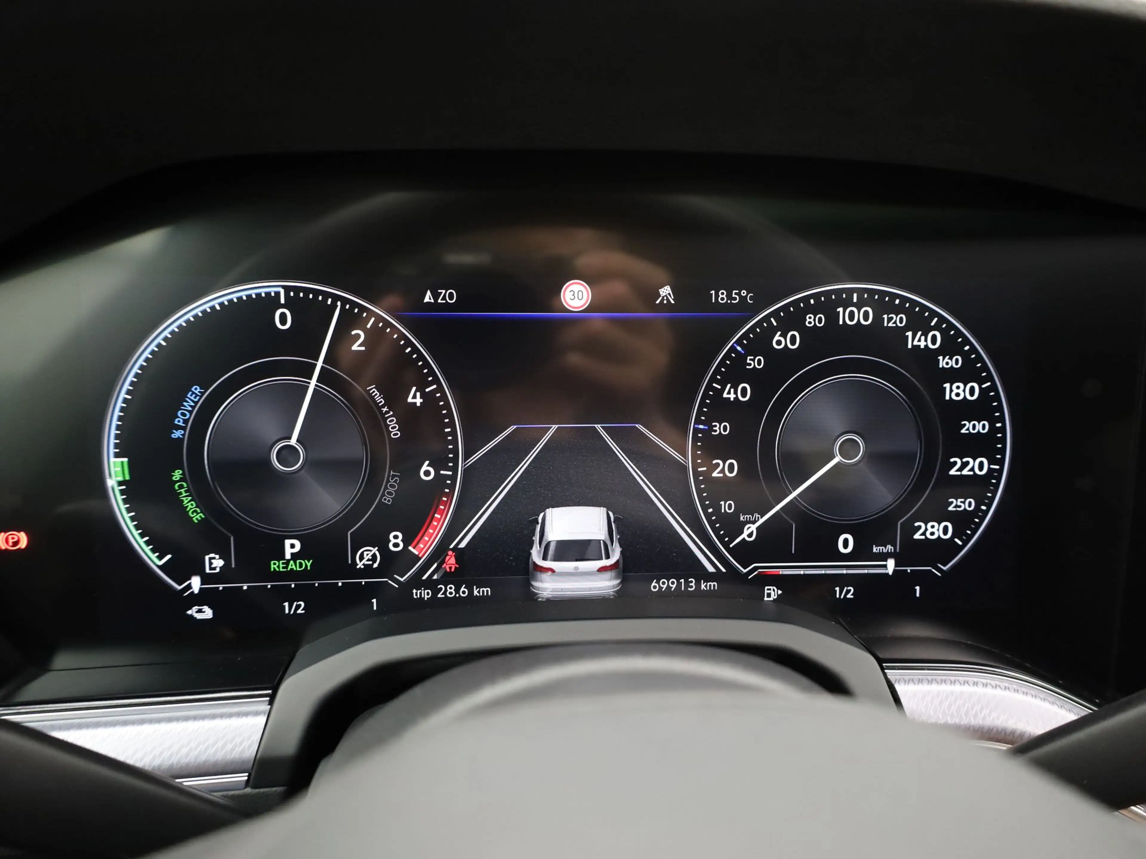 Volkswagen Touareg 3.0 TSi 4MOTION R | Panodak | Stoelkoeling | Trekh — photo 11