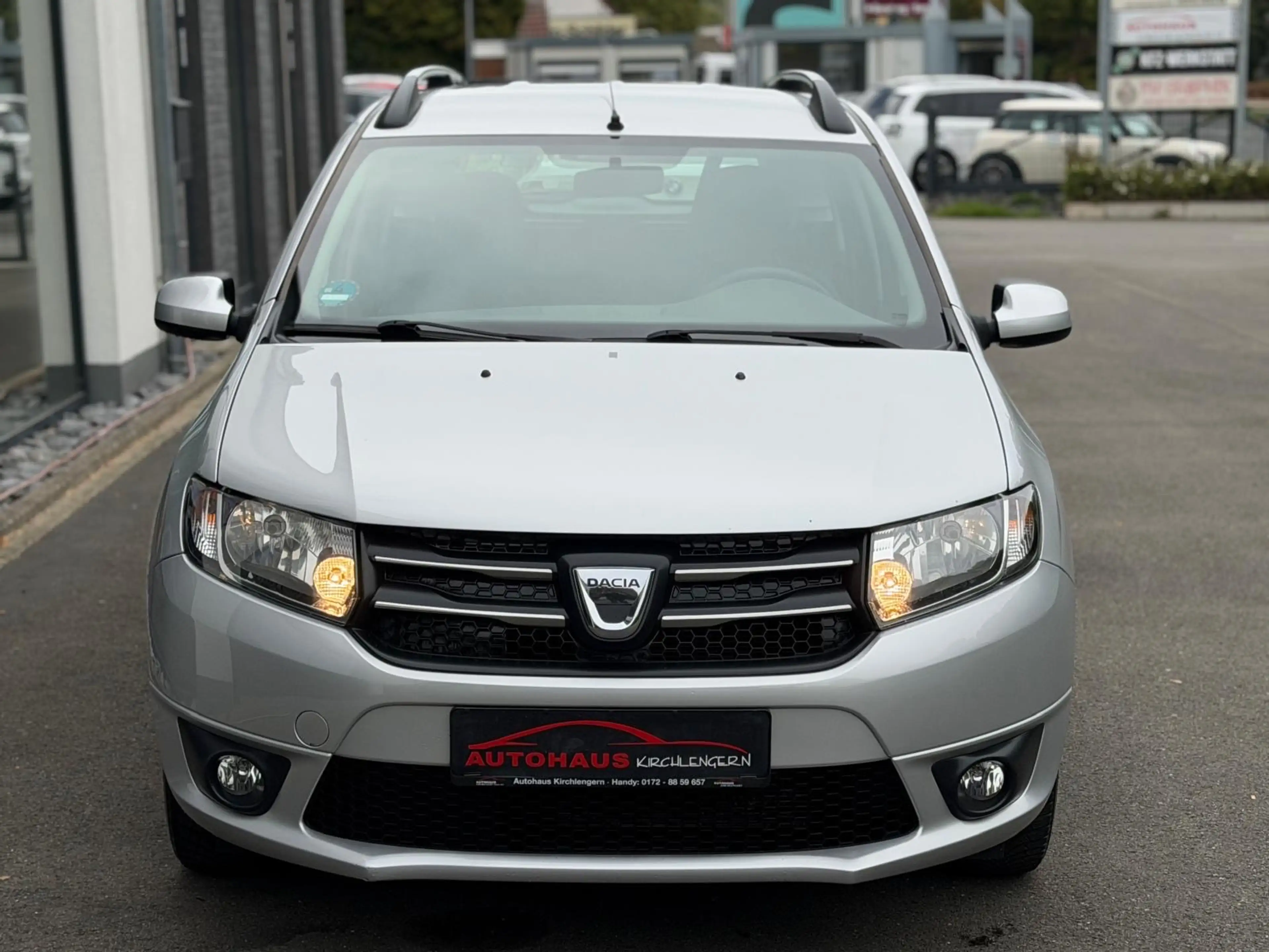 Dacia Logan Laureate 1,2 Benzin 1.Hand Kombi Lückenlos Scheckh — photo 3