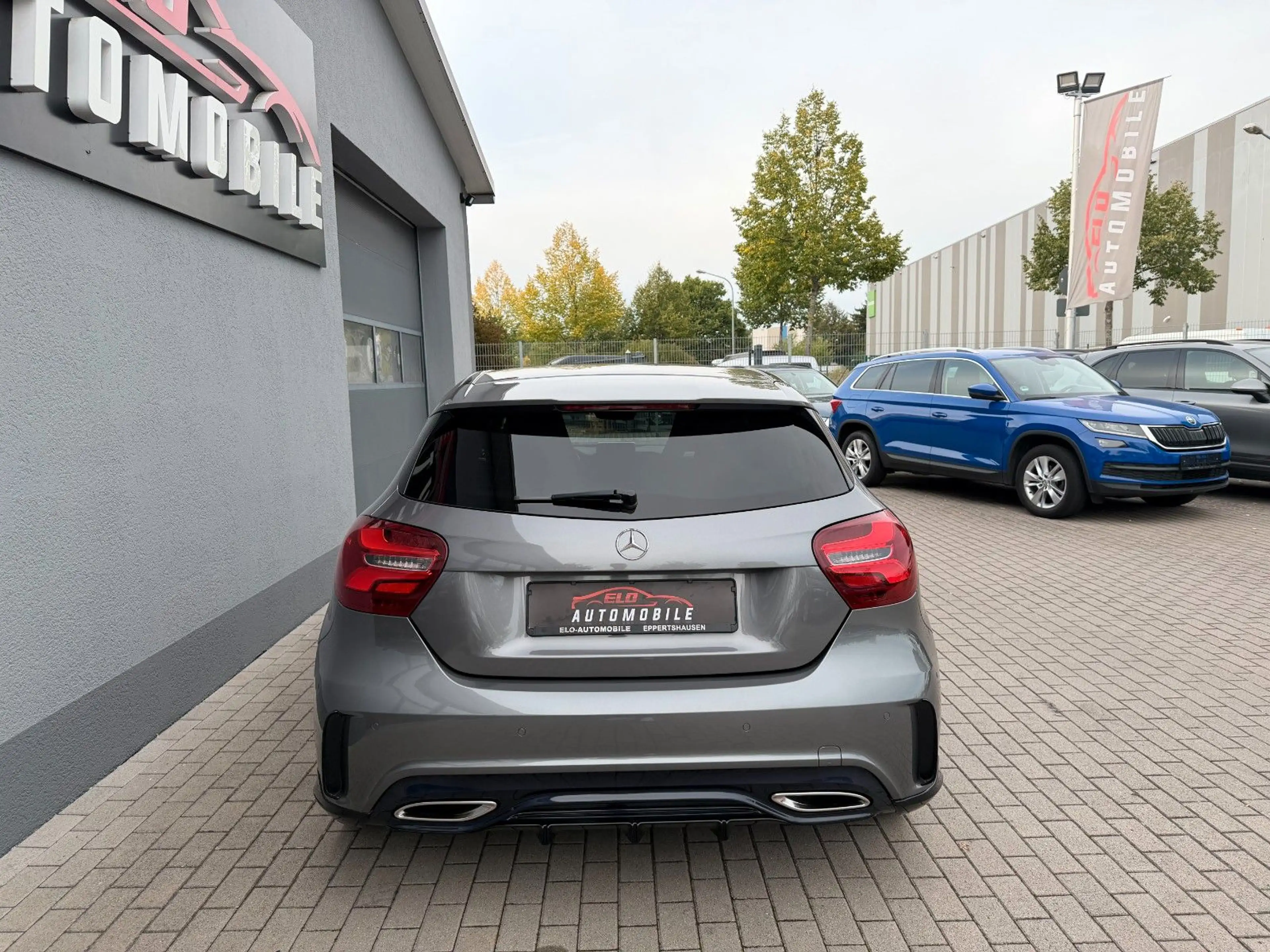 Mercedes-Benz A 200 A200 AMG-Line*LED*Carbon*Night-Paket*Navi* — photo 4