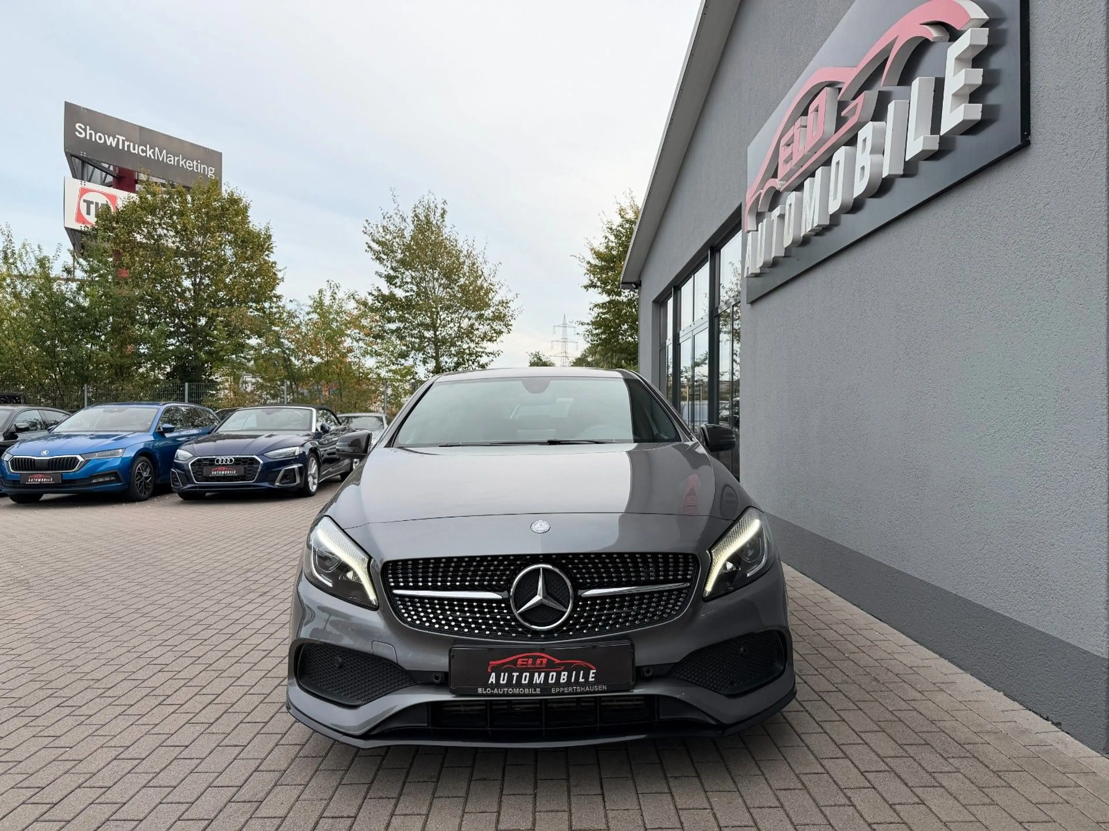 Mercedes-Benz A 200 A200 AMG-Line*LED*Carbon*Night-Paket*Navi* — photo 8