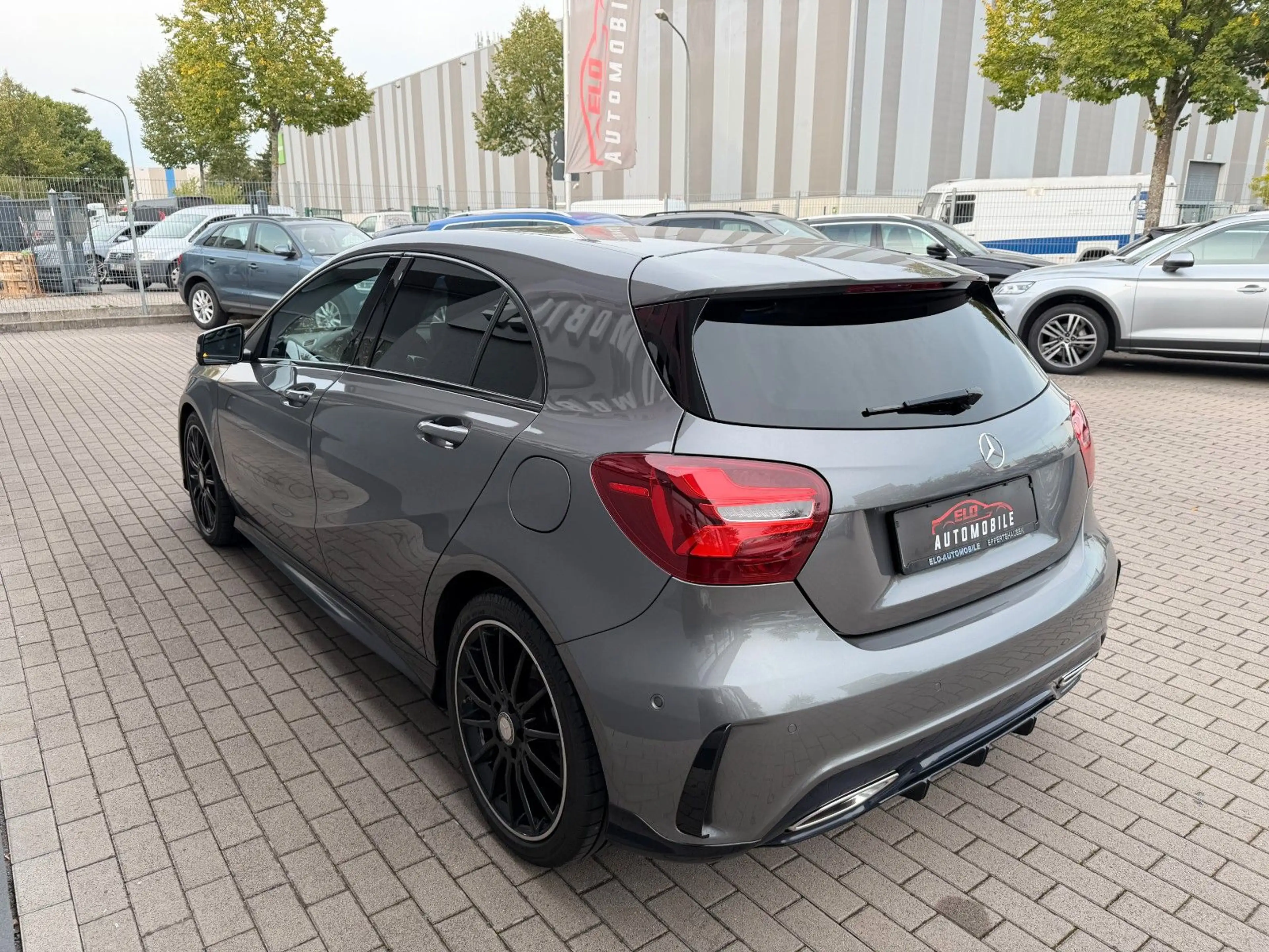 Mercedes-Benz A 200 A200 AMG-Line*LED*Carbon*Night-Paket*Navi* — photo 5