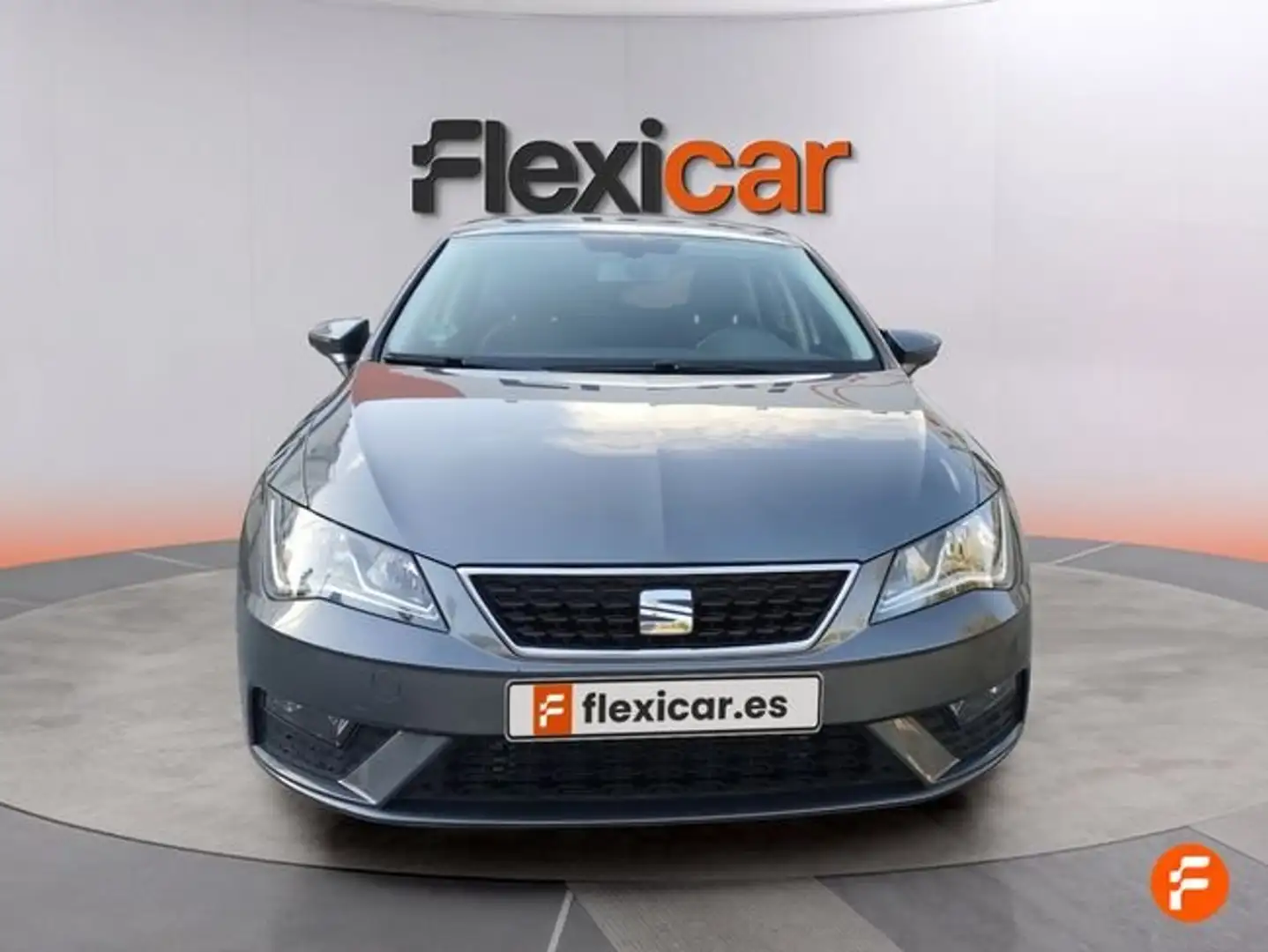 SEAT Leon ST 1.2 TSI S&S Reference 110 Negro - 2
