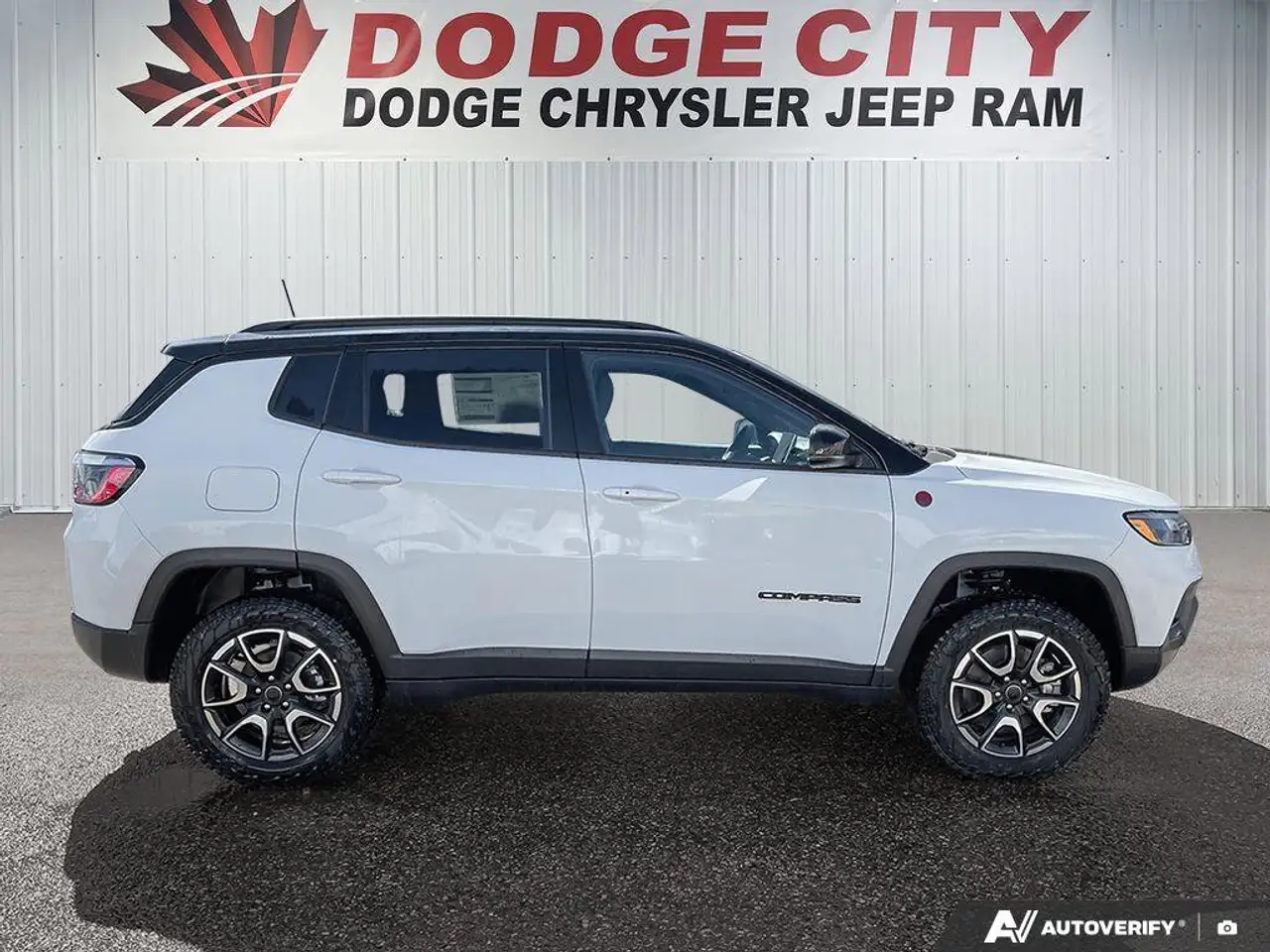 Jeep Compass снимка Jeep Compass