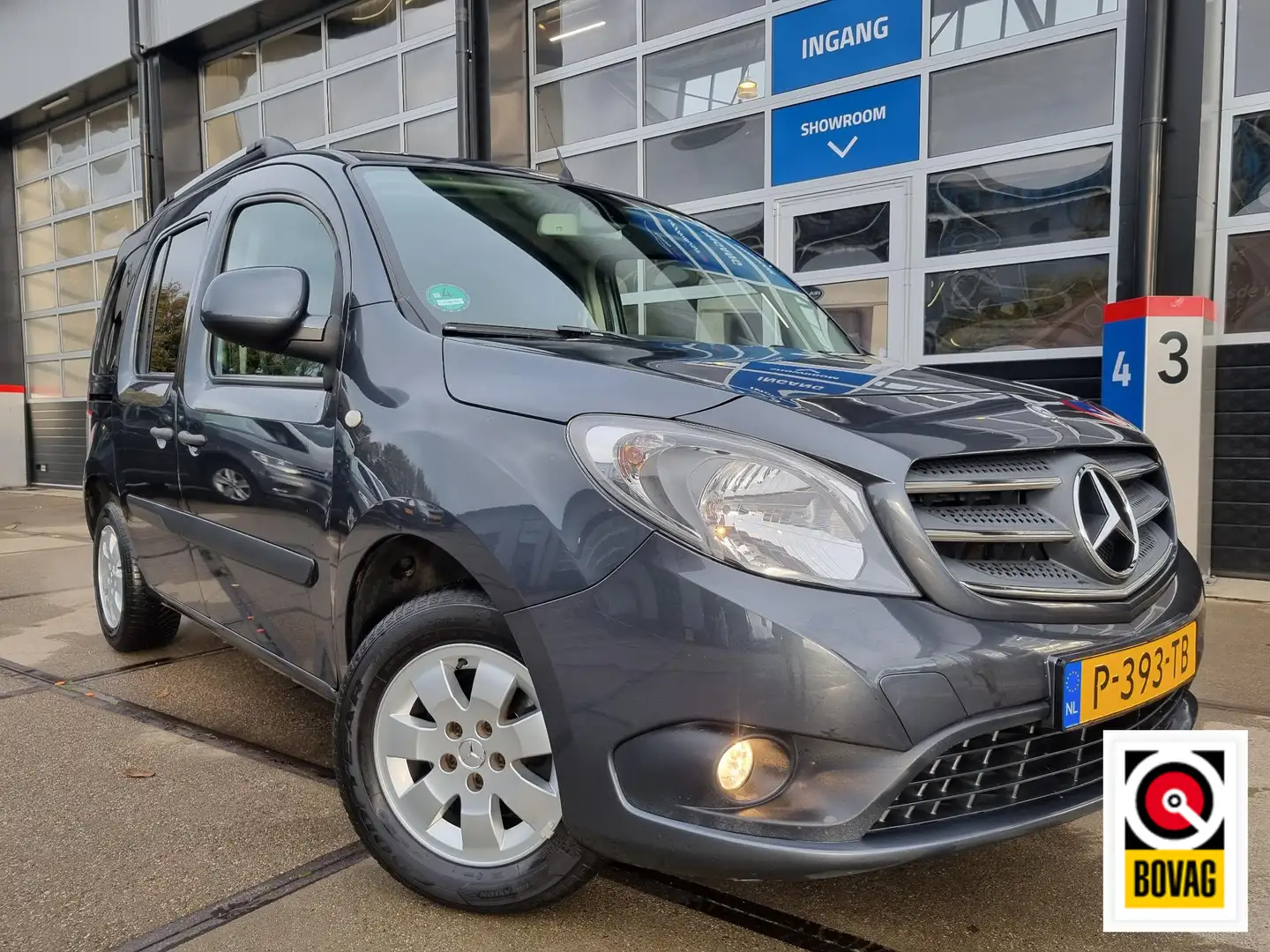 Mercedes-Benz Citan 112 Automaat CAMERA / CRUISE / LM VELGEN / PDC Grijs - 1