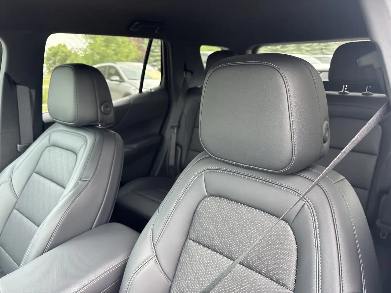 Chevrolet Equinox photo Chevrolet Equinox