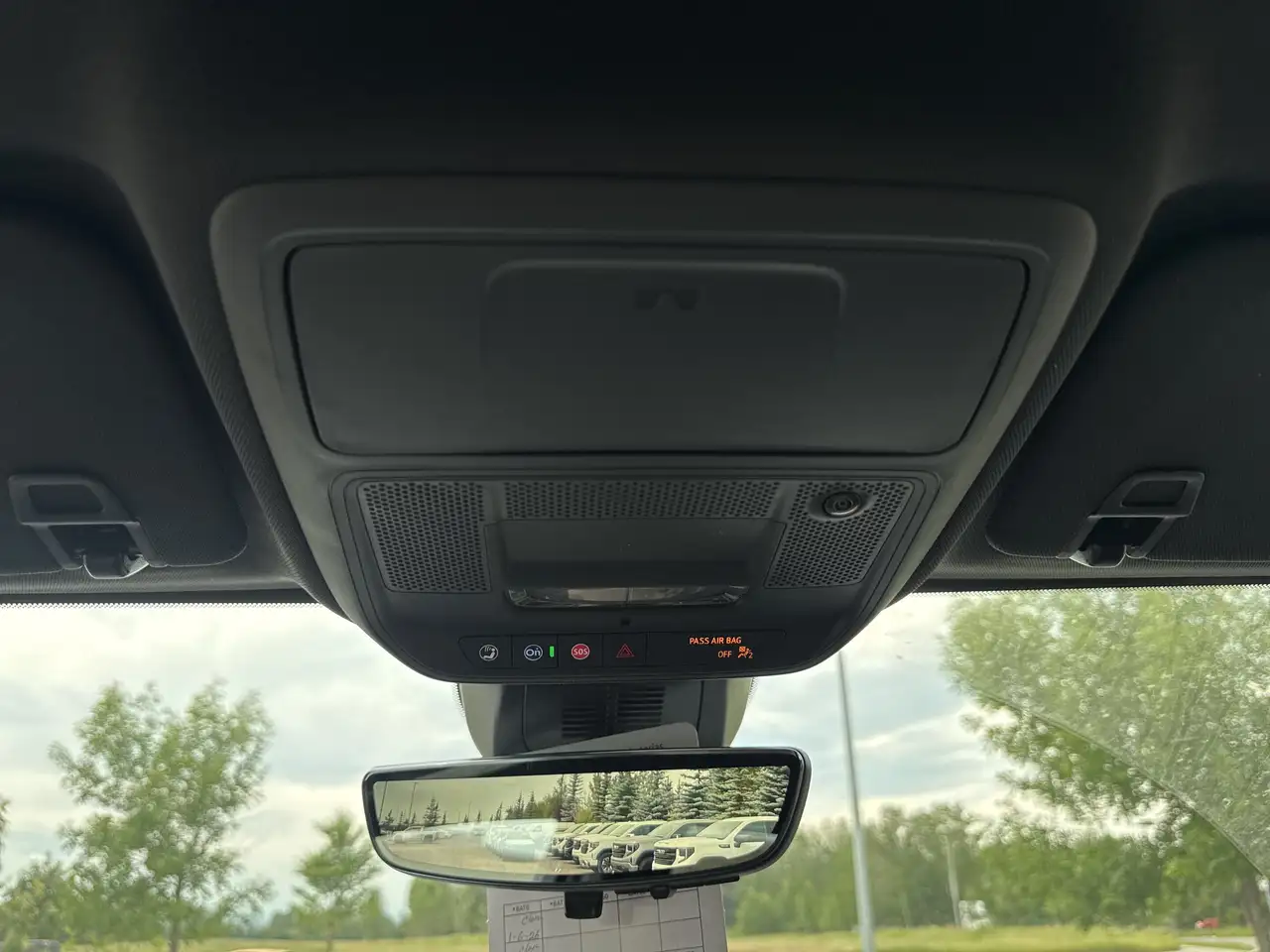 Chevrolet Equinox photo Chevrolet Equinox