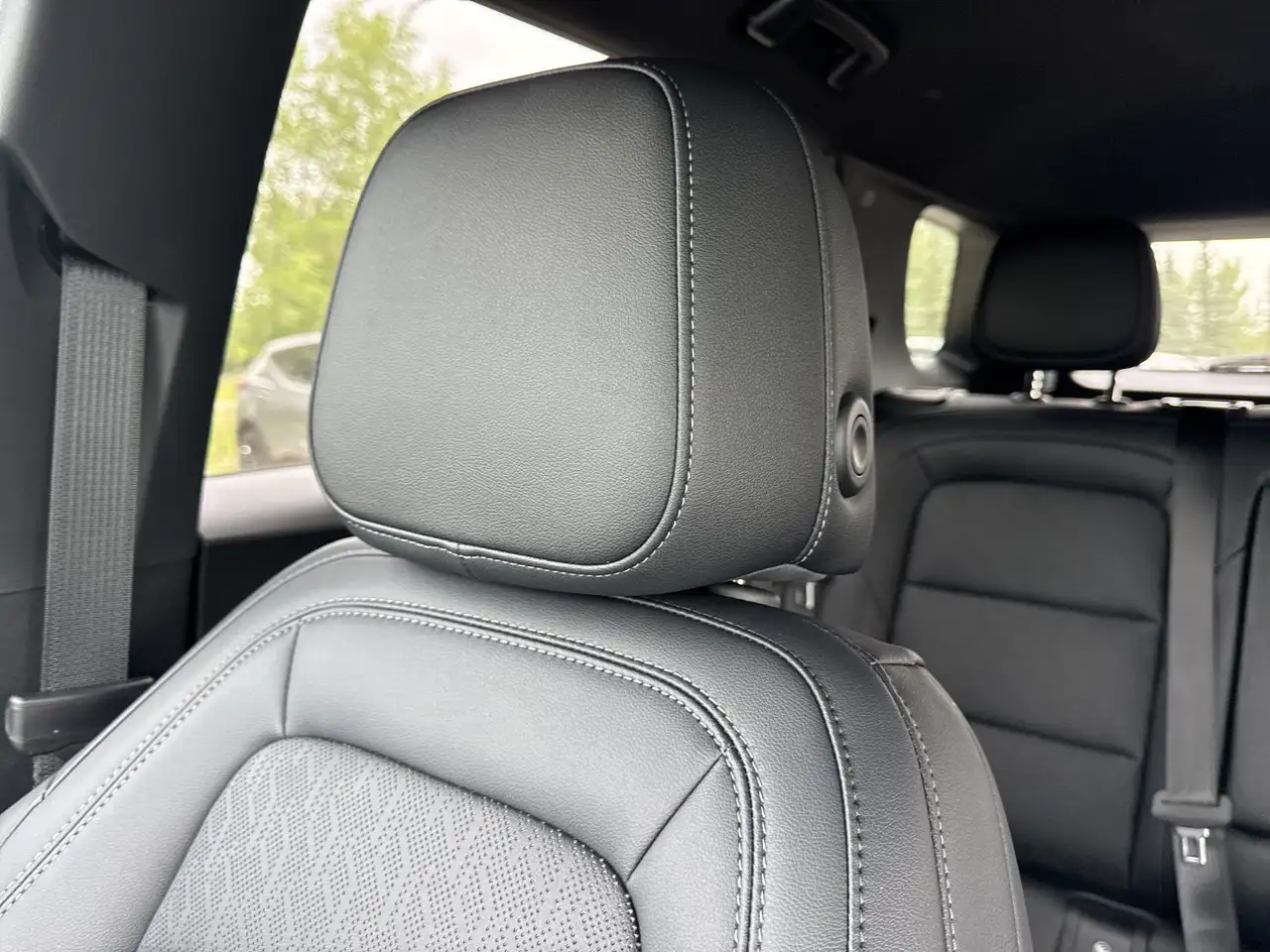 Chevrolet Equinox photo Chevrolet Equinox