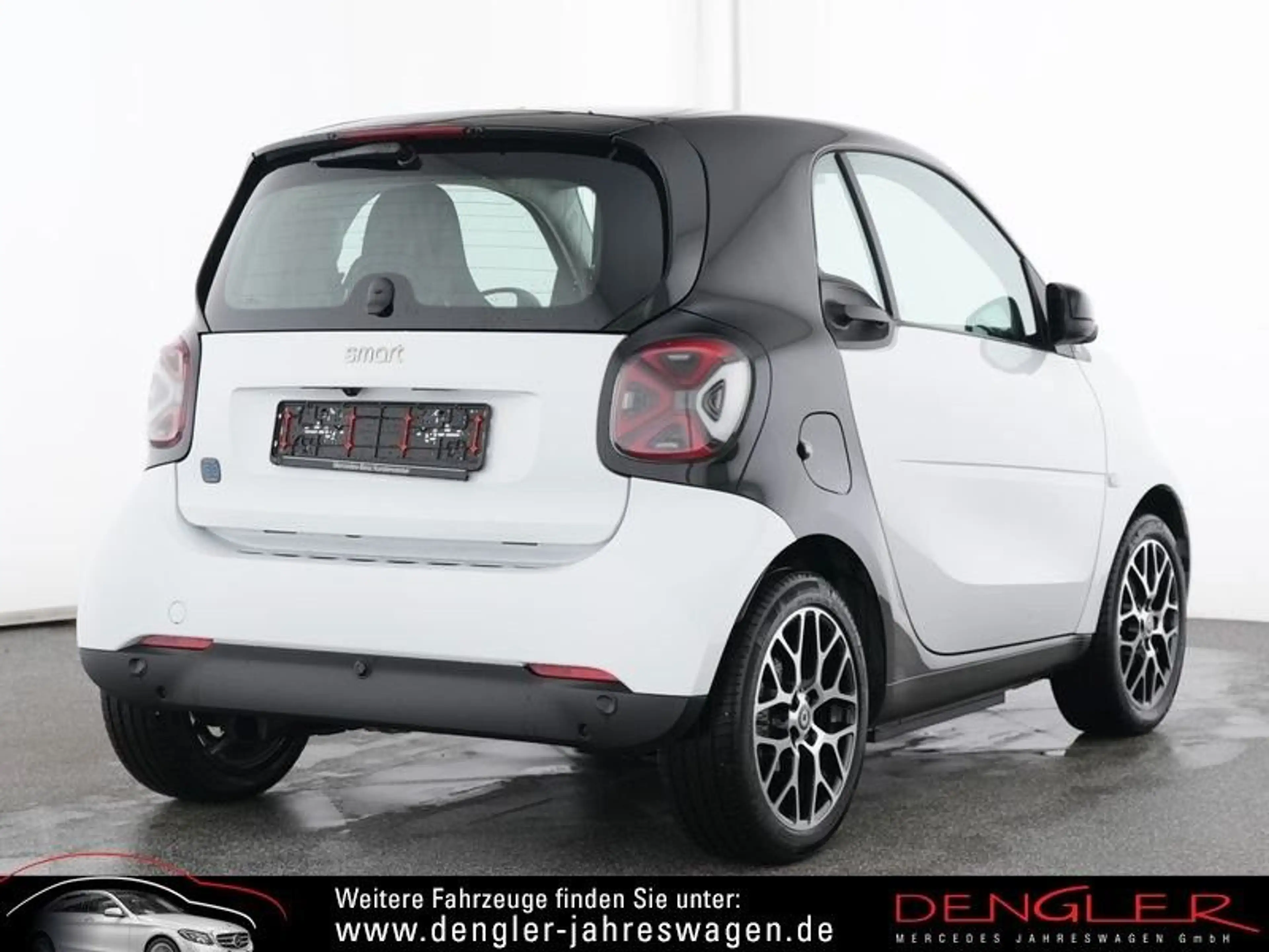 smart forTwo FORTWO Coupe EQ LEDER*PANO*22KW PRIME — photo 2