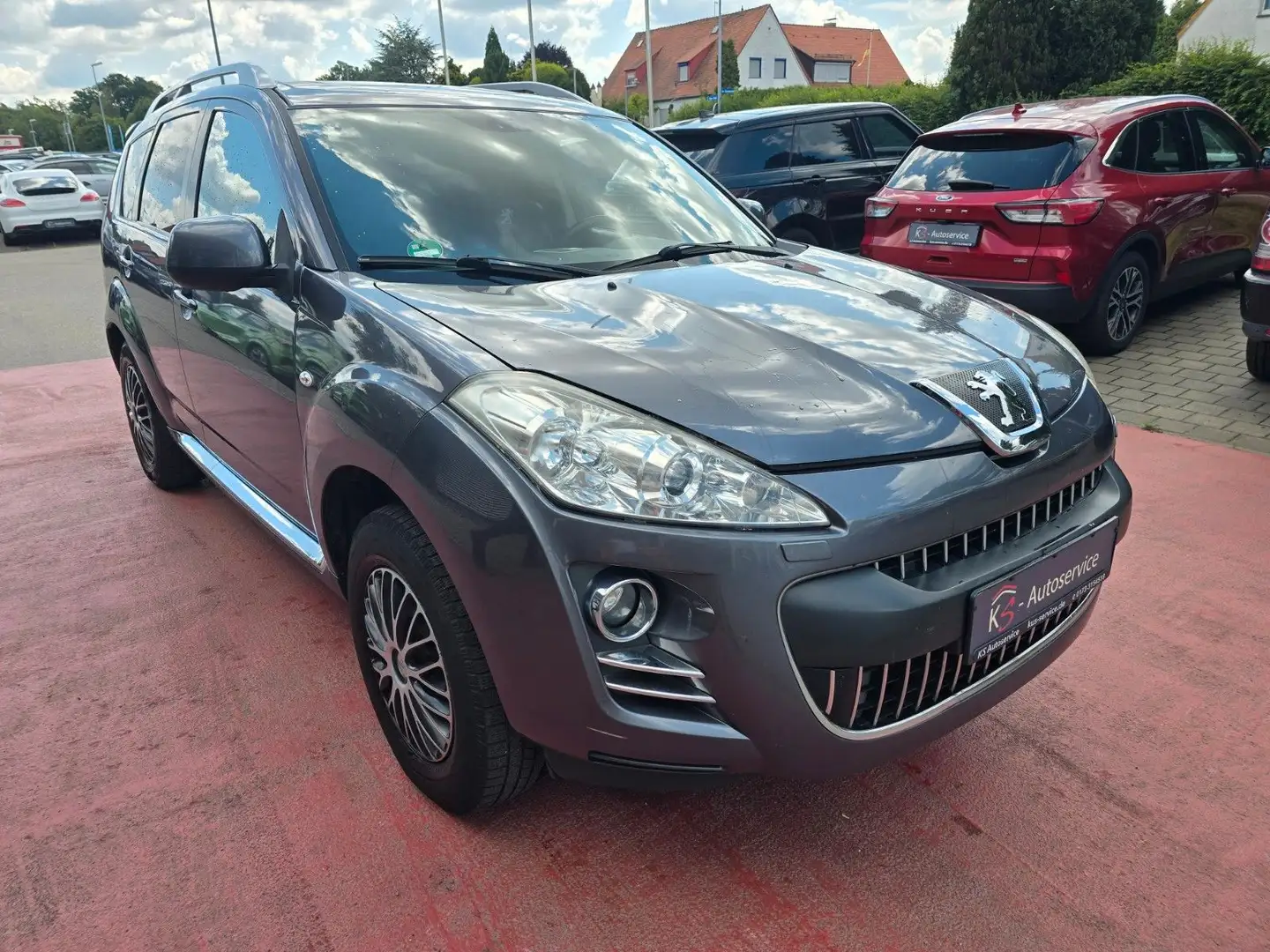Peugeot 4007 Platinum 7-Sitzer/Klima/AHK Grijs - 1
