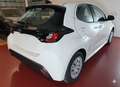 Toyota Yaris 1.5 Hybrid 92cv Active + Car Play + Telecamera Weiß - thumbnail 6