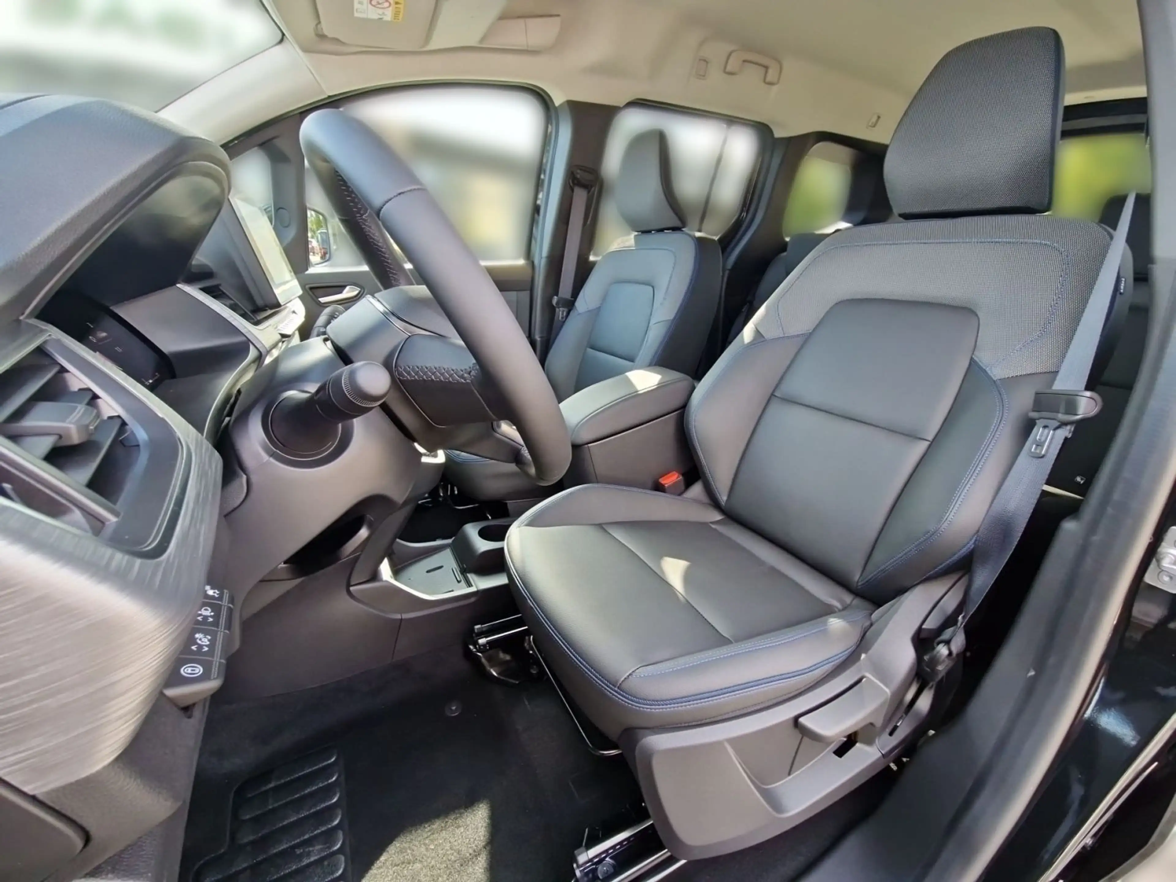 Nissan Townstar Kombi L1 Tekna Automatik — photo 9