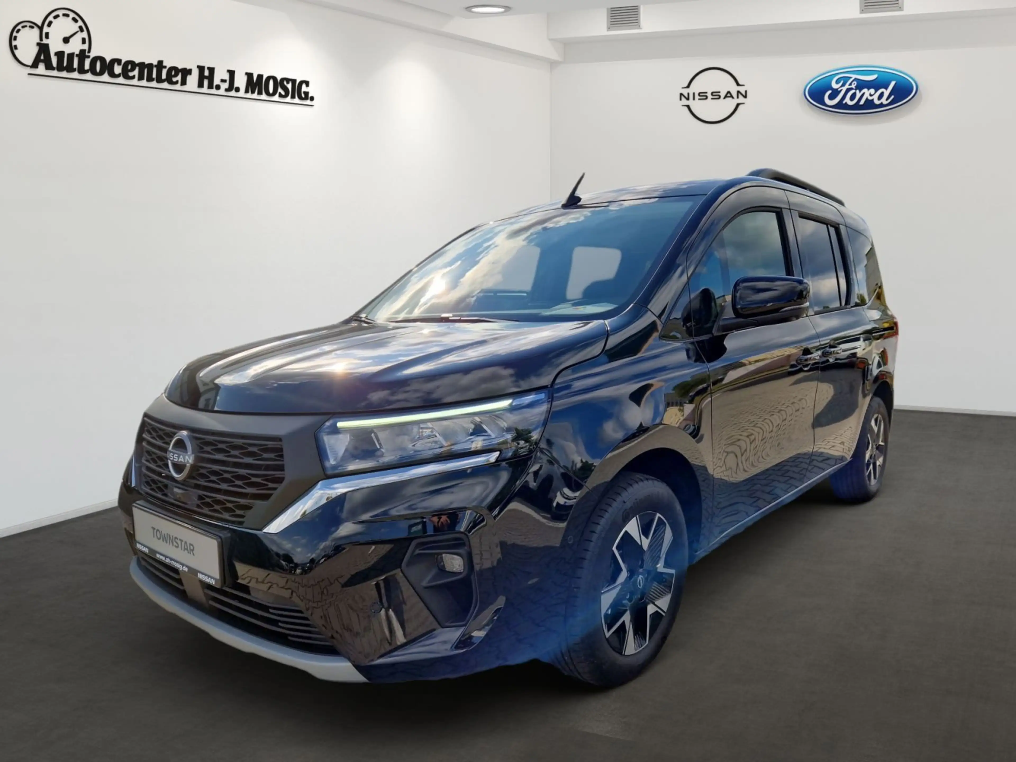 Nissan Townstar Kombi L1 Tekna Automatik — photo 2