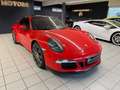 Porsche 911 Carrera 4 GTS Rood - thumbnail 2