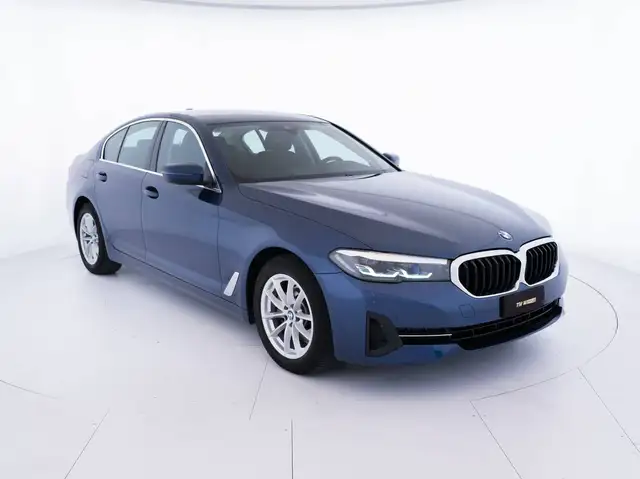 BMW 520 d mhev 48V Business auto