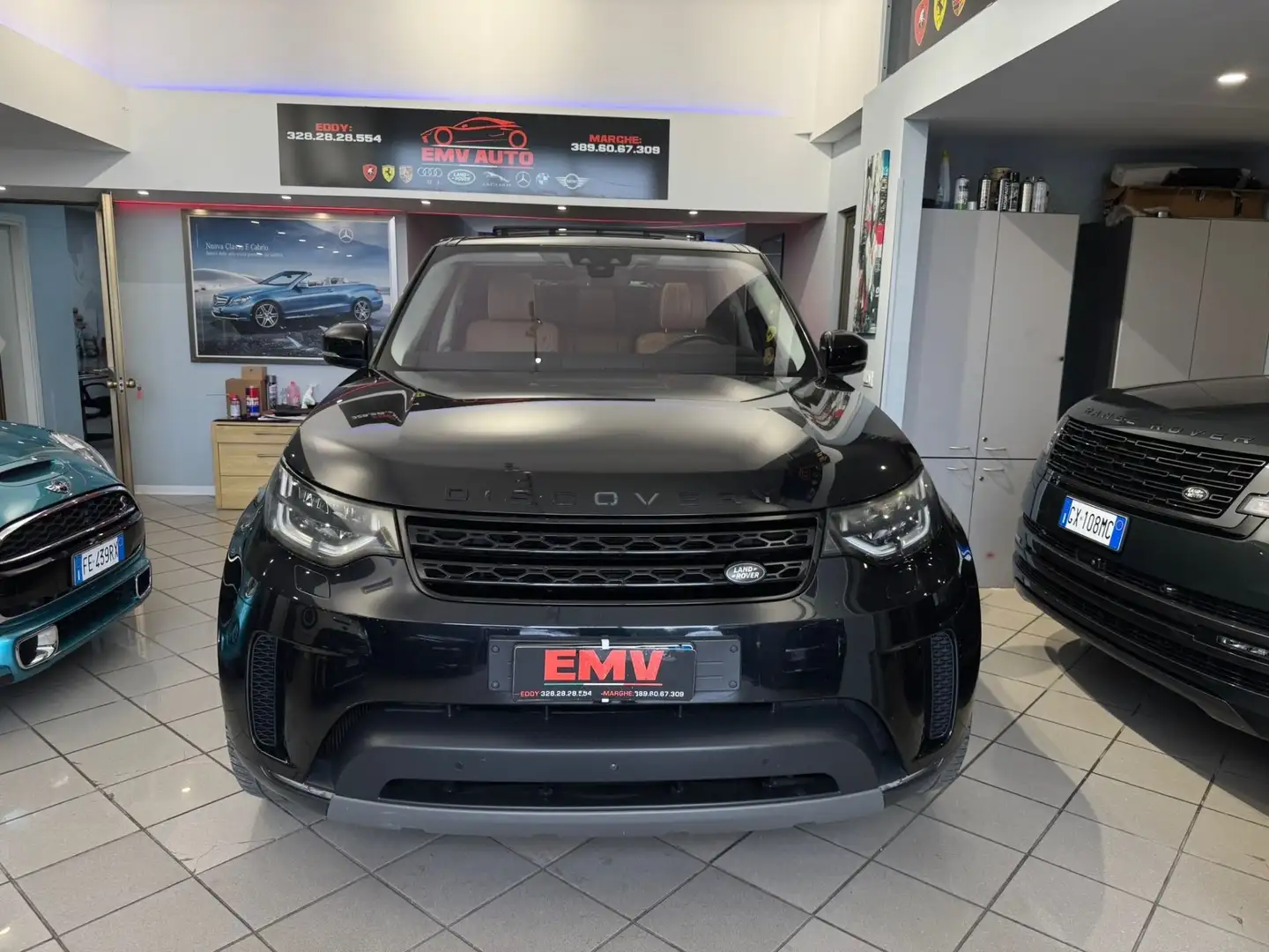 Land Rover Discovery 3.0 TD6 249 CV First Edition Nero - 2