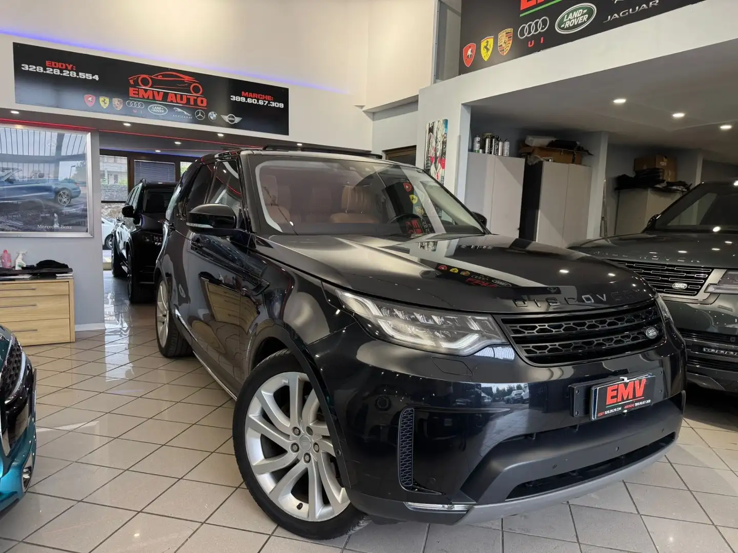 Land Rover Discovery 3.0 TD6 249 CV First Edition Negro - 1