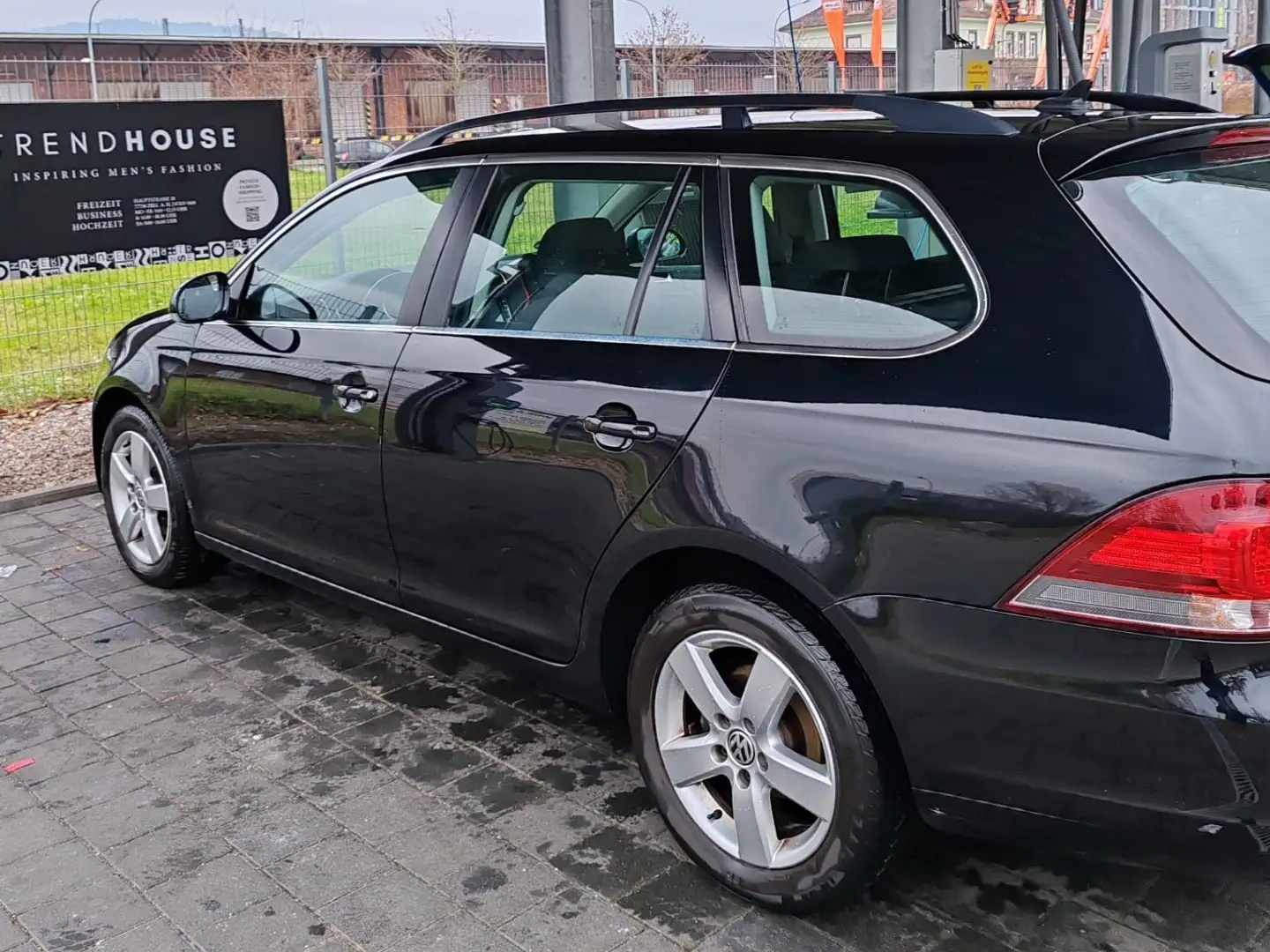 Volkswagen Golf Variant Comfortline Schwarz - 2
