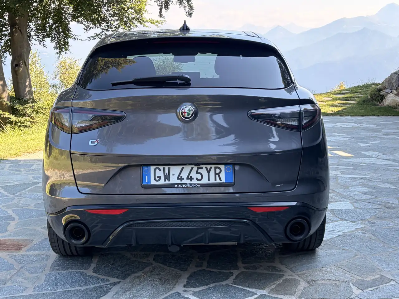 Alfa Romeo Stelvio 2024