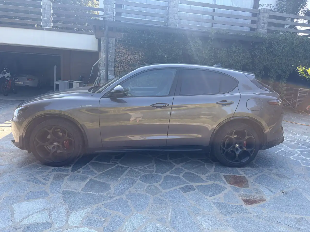 Alfa Romeo Stelvio 2024