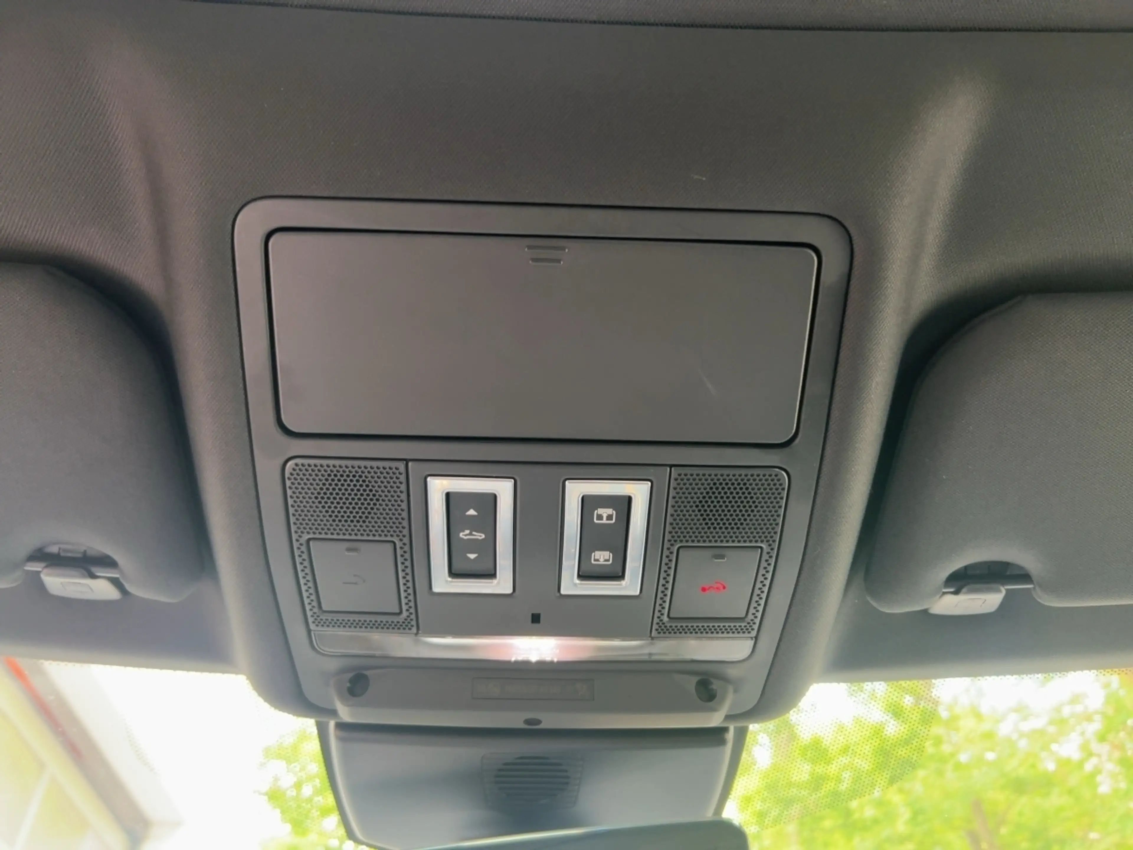 Jaguar XE P250 S Start/Stopp Kamera Pano Sitzheizung — photo 16