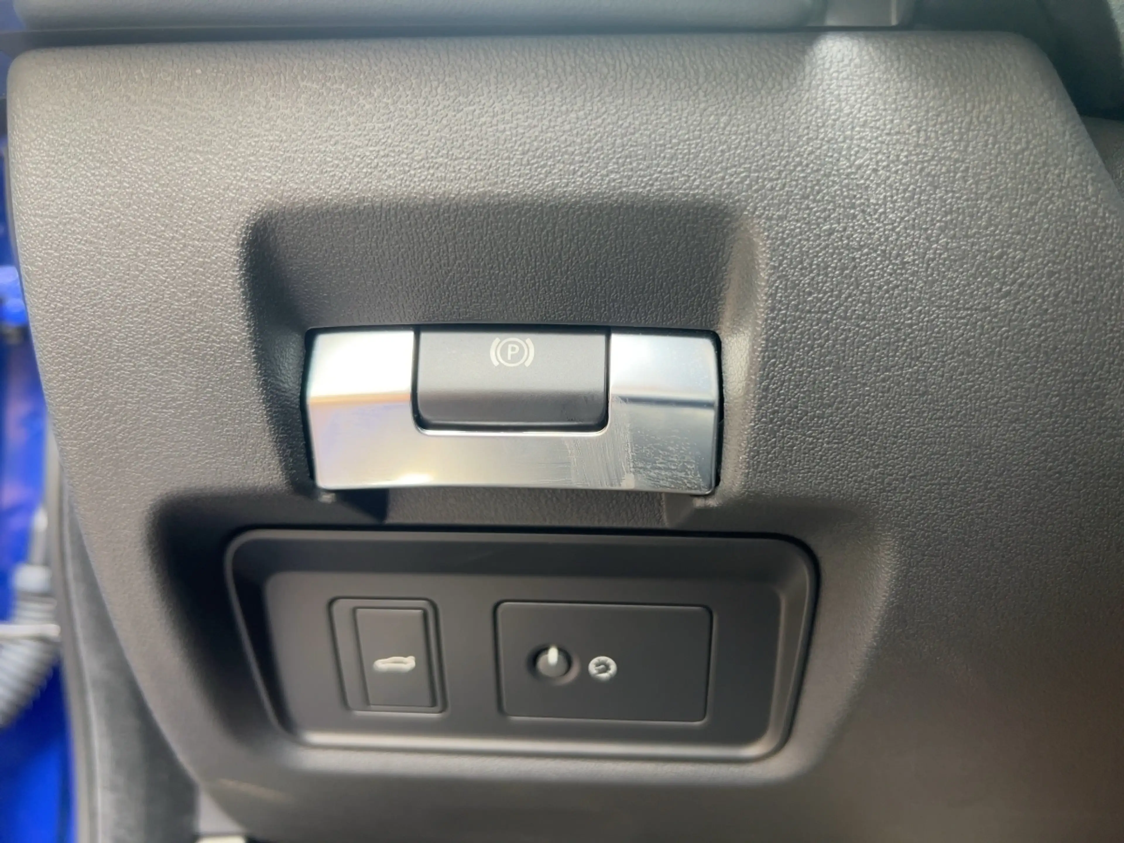Jaguar XE P250 S Start/Stopp Kamera Pano Sitzheizung — photo 17