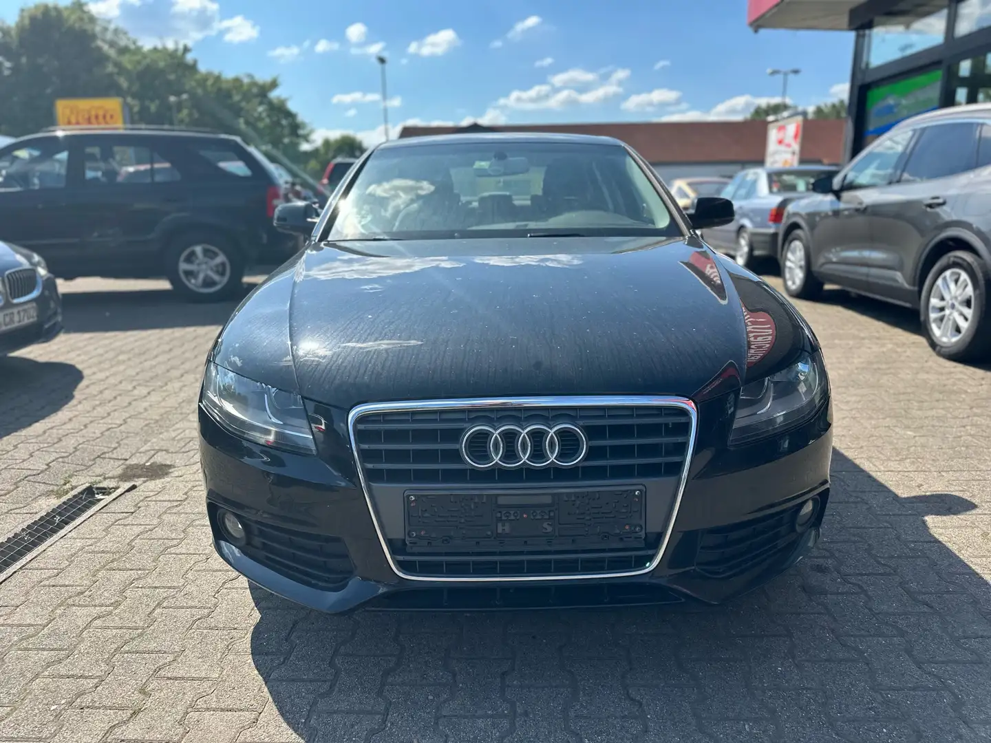 Audi A4 1.8 TFSI Ambiente Schwarz - 2