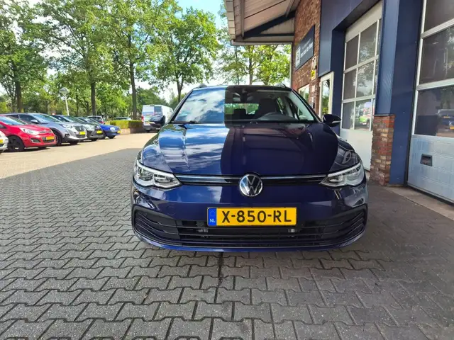 Volkswagen Golf view 9