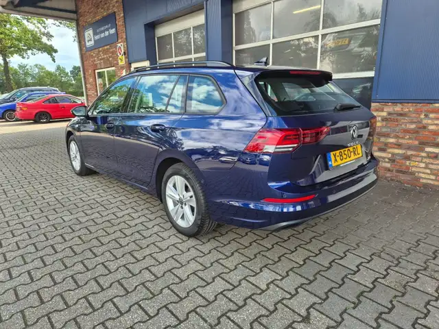 Volkswagen Golf view 6