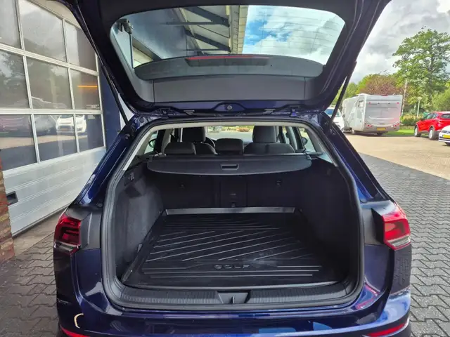 Volkswagen Golf view 14