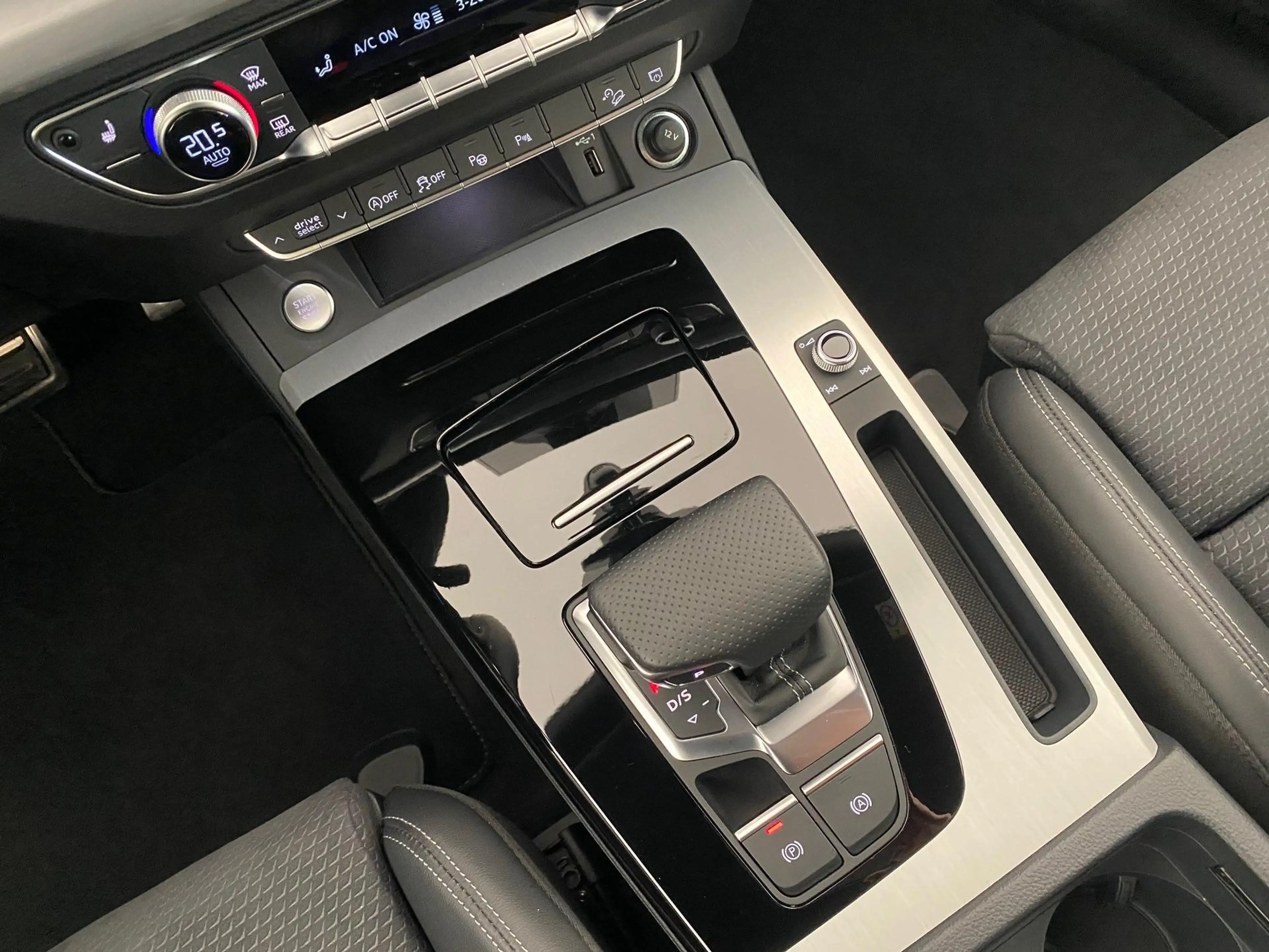 Audi Q5 Sportback 40 TDI quattro S line MATRIX*NAVI*RFK... — photo 11
