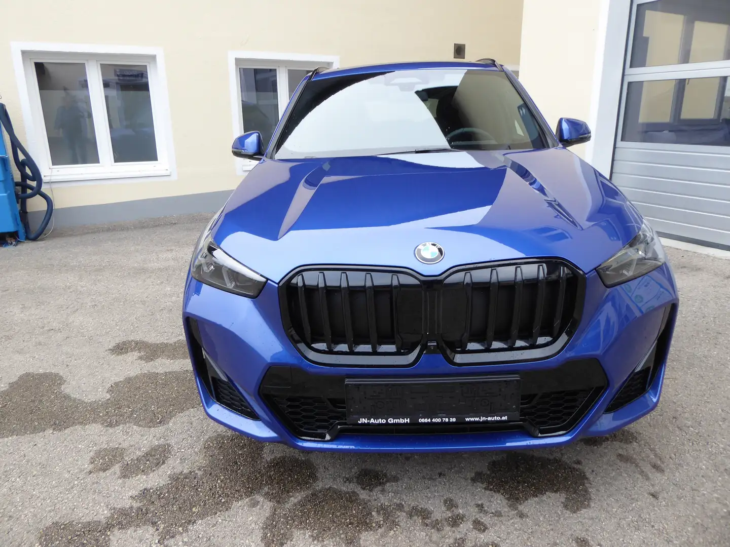 BMW X1 20 d xDrive M Sport Pro Paket Blau - 2