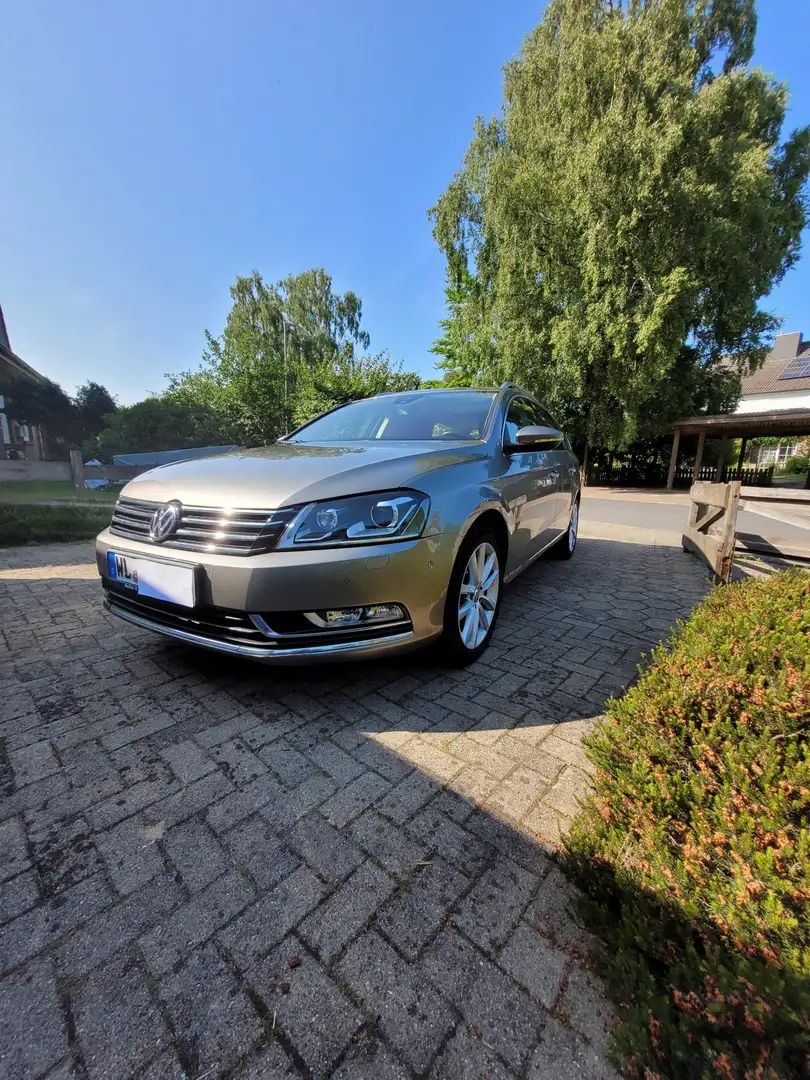 Volkswagen Passat Variant 2.0 Blue TDI DSG SCR Highline - 1