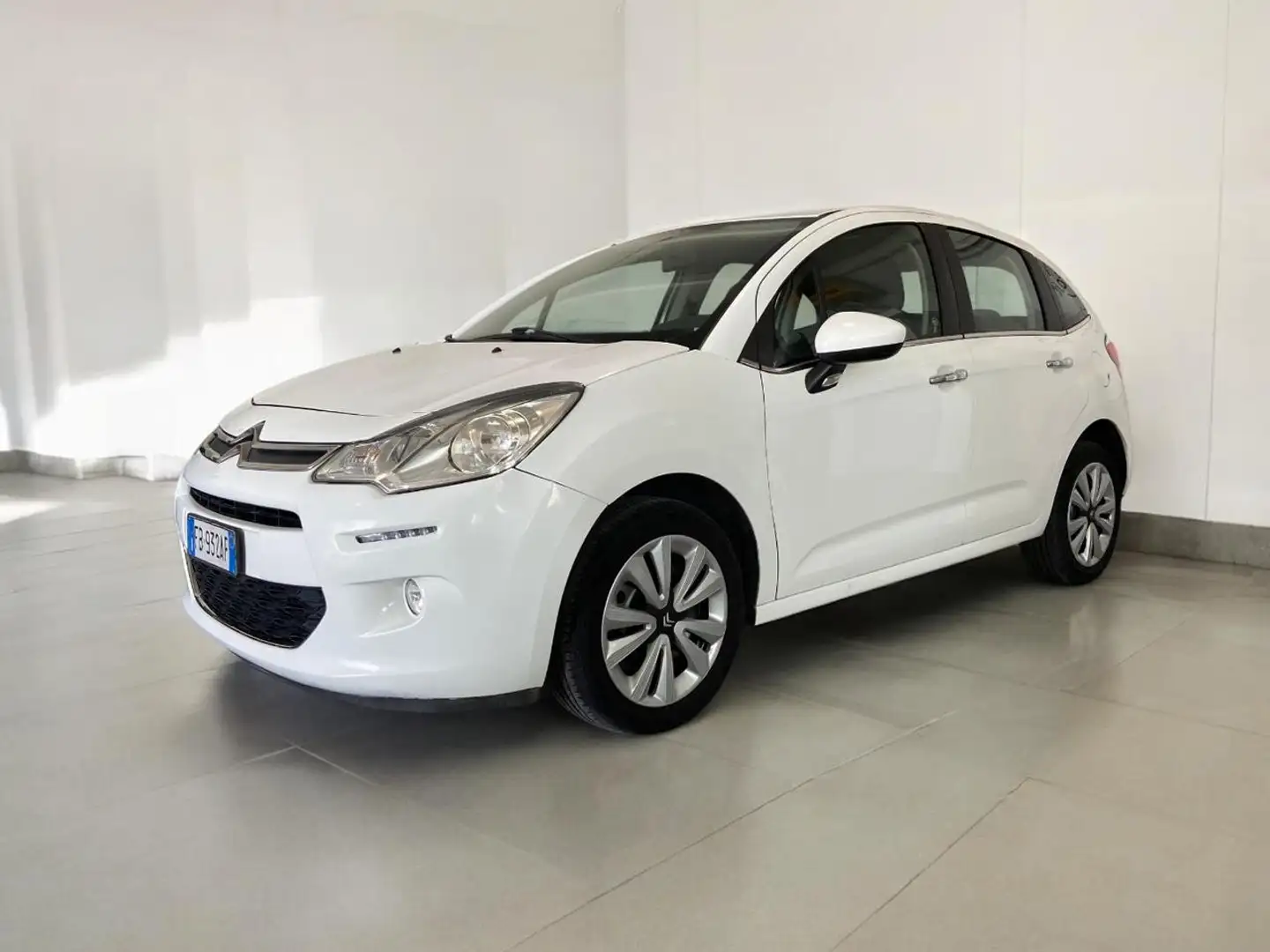 Citroen C3 PureTech 82 Exclusive Blanc - 1