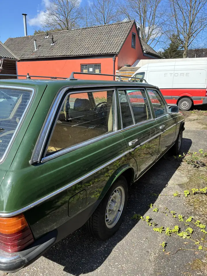 Mercedes-Benz 300 TD, foto 3