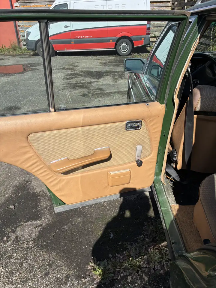 Mercedes-Benz 300 TD, foto 8