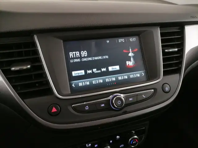 Opel Crossland X view 15