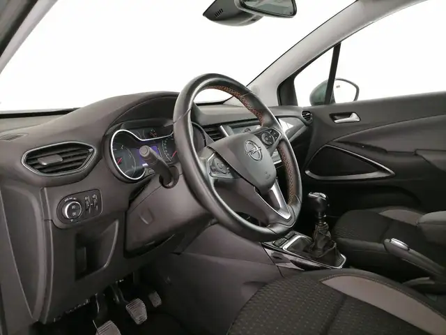 Opel Crossland X view 11