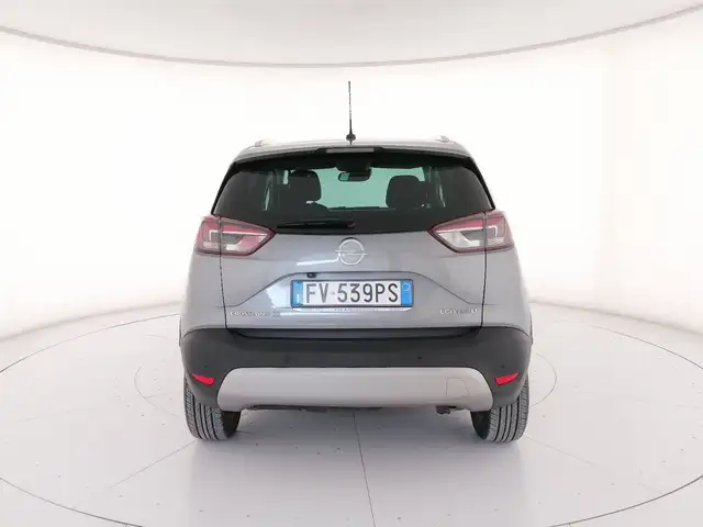 Opel Crossland X view 4