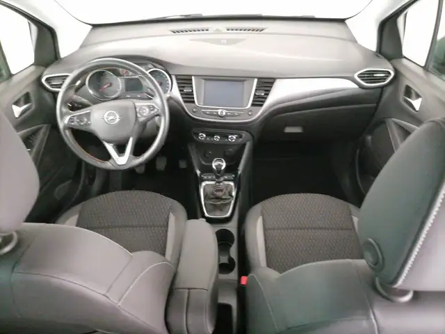 Opel Crossland X view 9