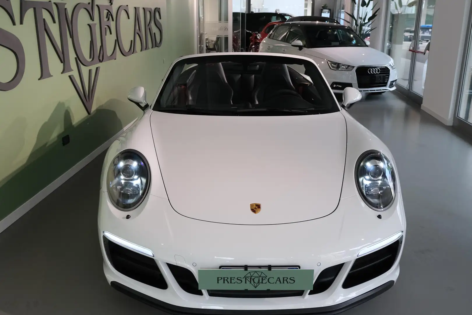 Porsche 911 3.0 Carrera GTS Bianco - 2