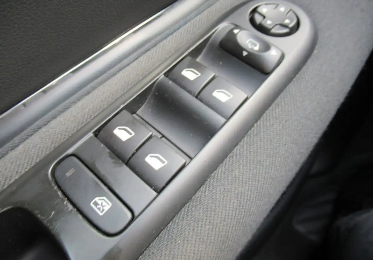 Peugeot 3008 3008 — photo 22