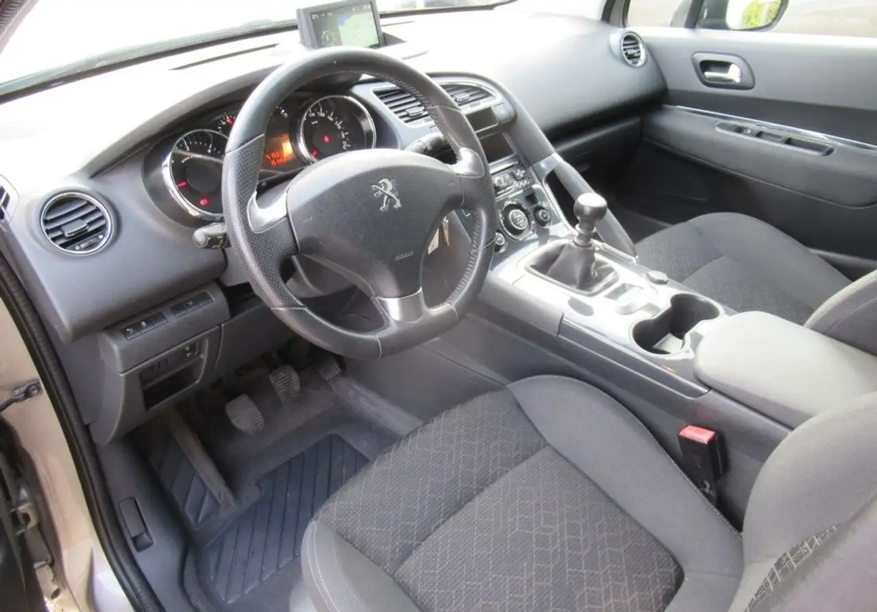 Peugeot 3008 3008 — photo 2