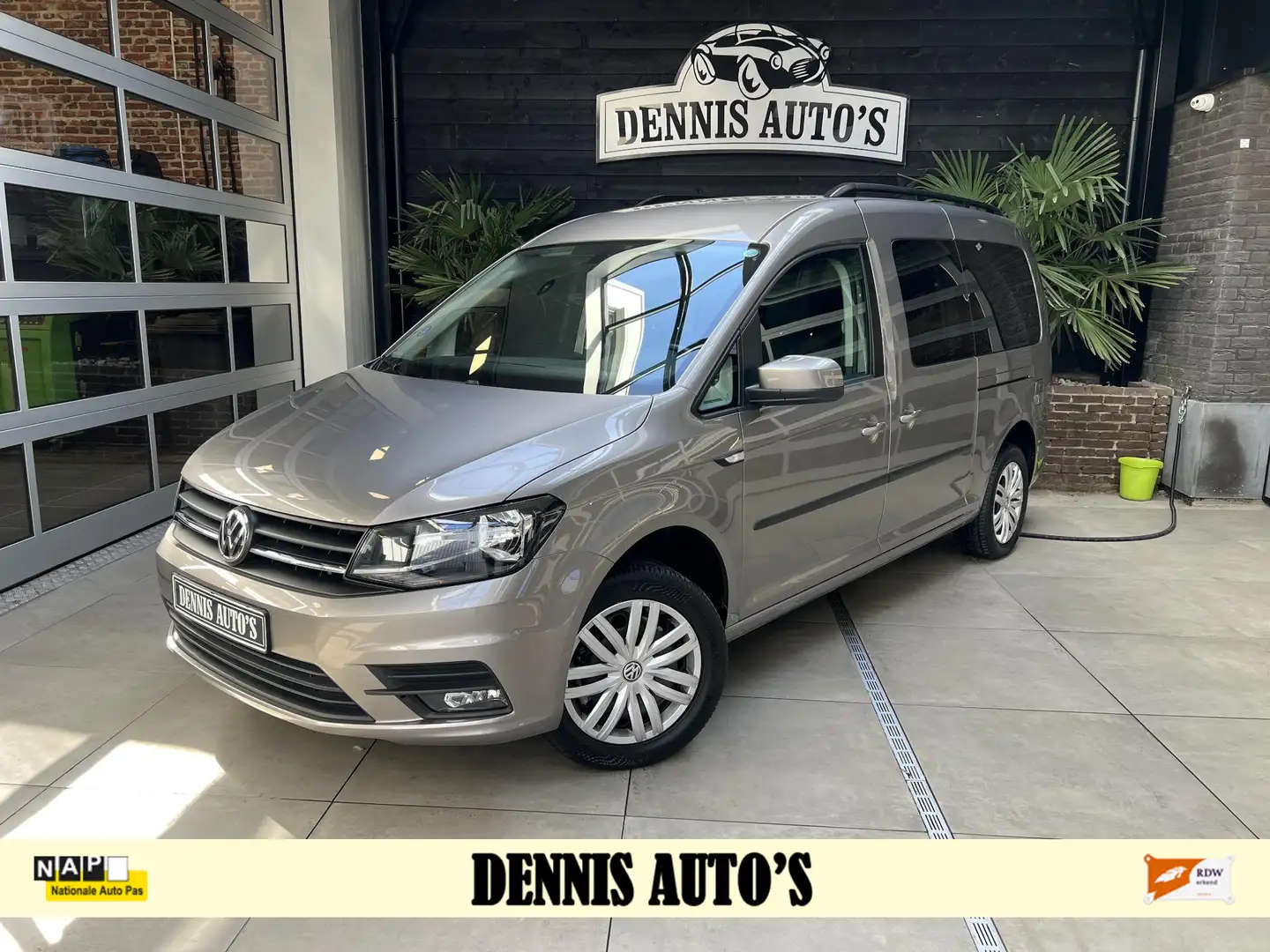 Volkswagen Caddy Maxi 1.4 TSI Trendline Grijs - 1