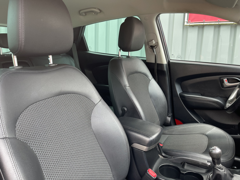 Hyundai iX35 2.0i Business Edition Clima.Navi.Cruise.Lm.velgen. — photo 32