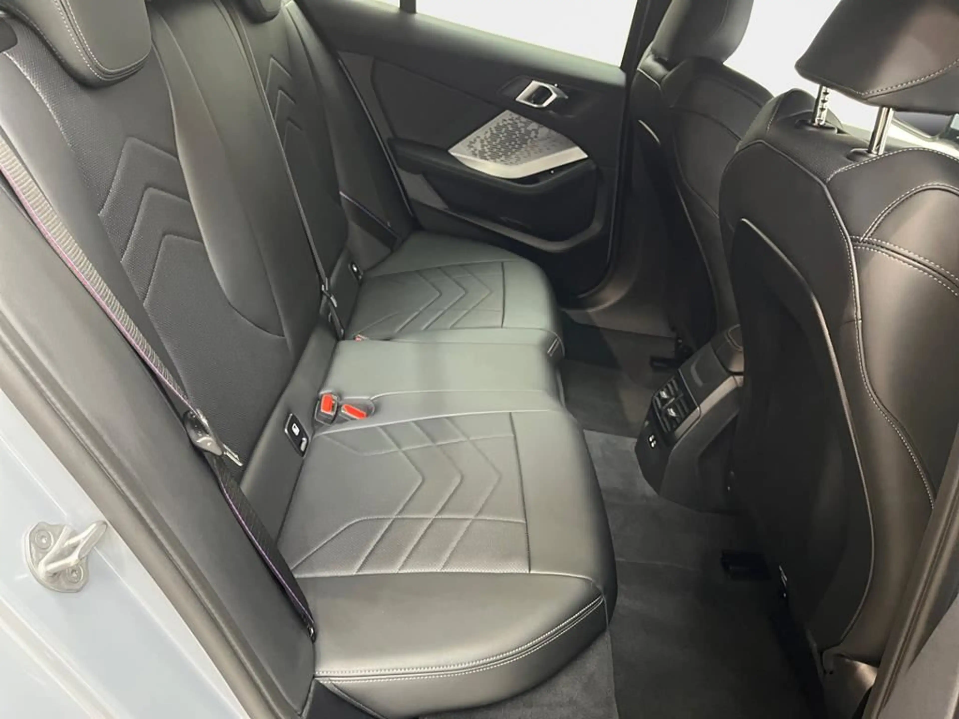 BMW 123 M Sport Pro — photo 15
