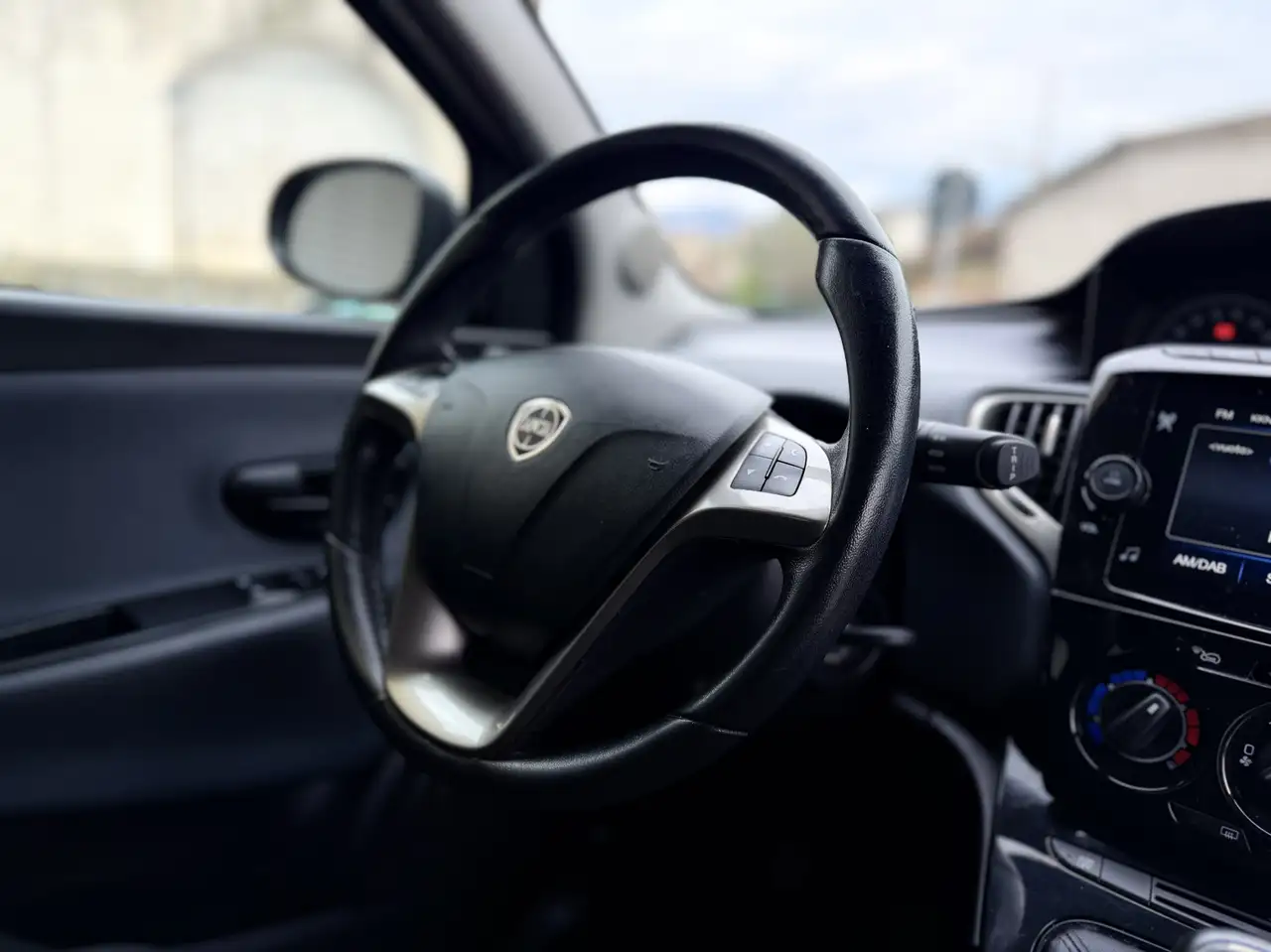 Lancia Ypsilon 2022