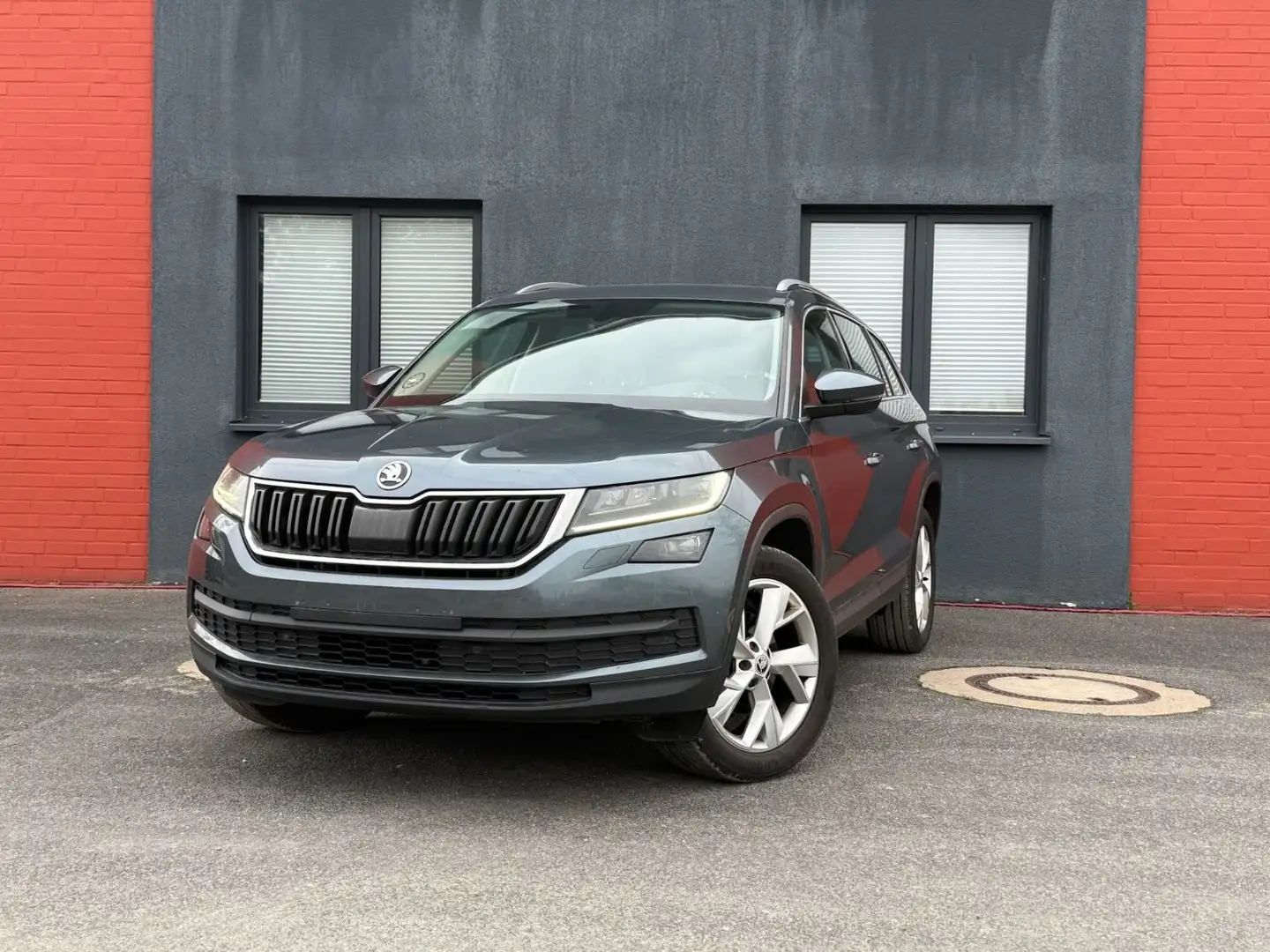 Skoda Kodiaq Style | 2.0 TDI | Panorama | DSG Gris - 2