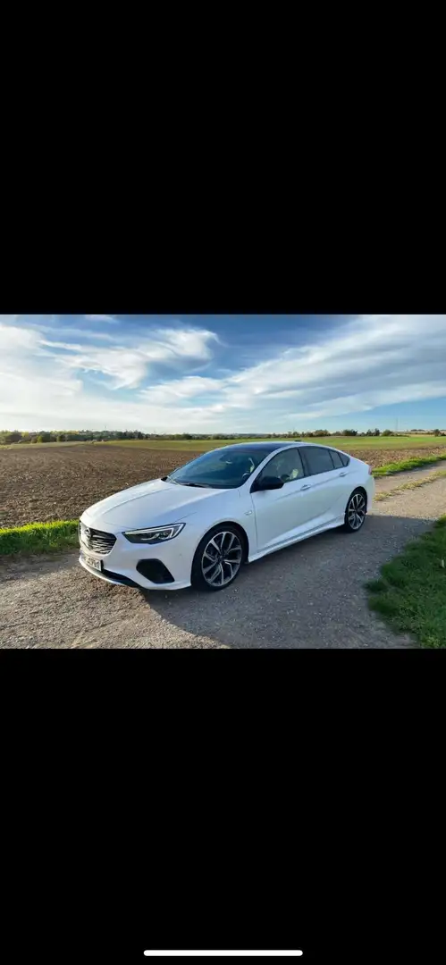 Opel Insignia Grand Sport2.0 Direct InjTurbo Aut. 4x4 GSI Weiß - 1