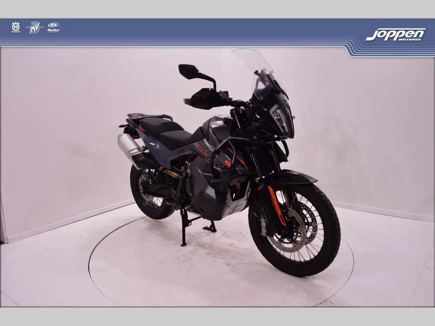 KTM 890 Adventure Zwart - 2